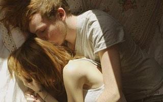 Ů��Ϊʲô�ᱳ����˯��